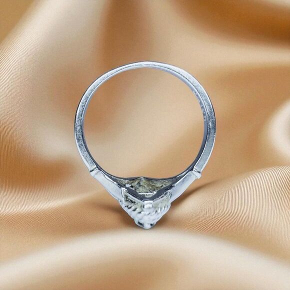 ANTIQUE- Diamond Ring -Art Deco- 10k Gold -.10CT T.W. Navette Ring -Size 4- 1.7g - Picture 11 of 16